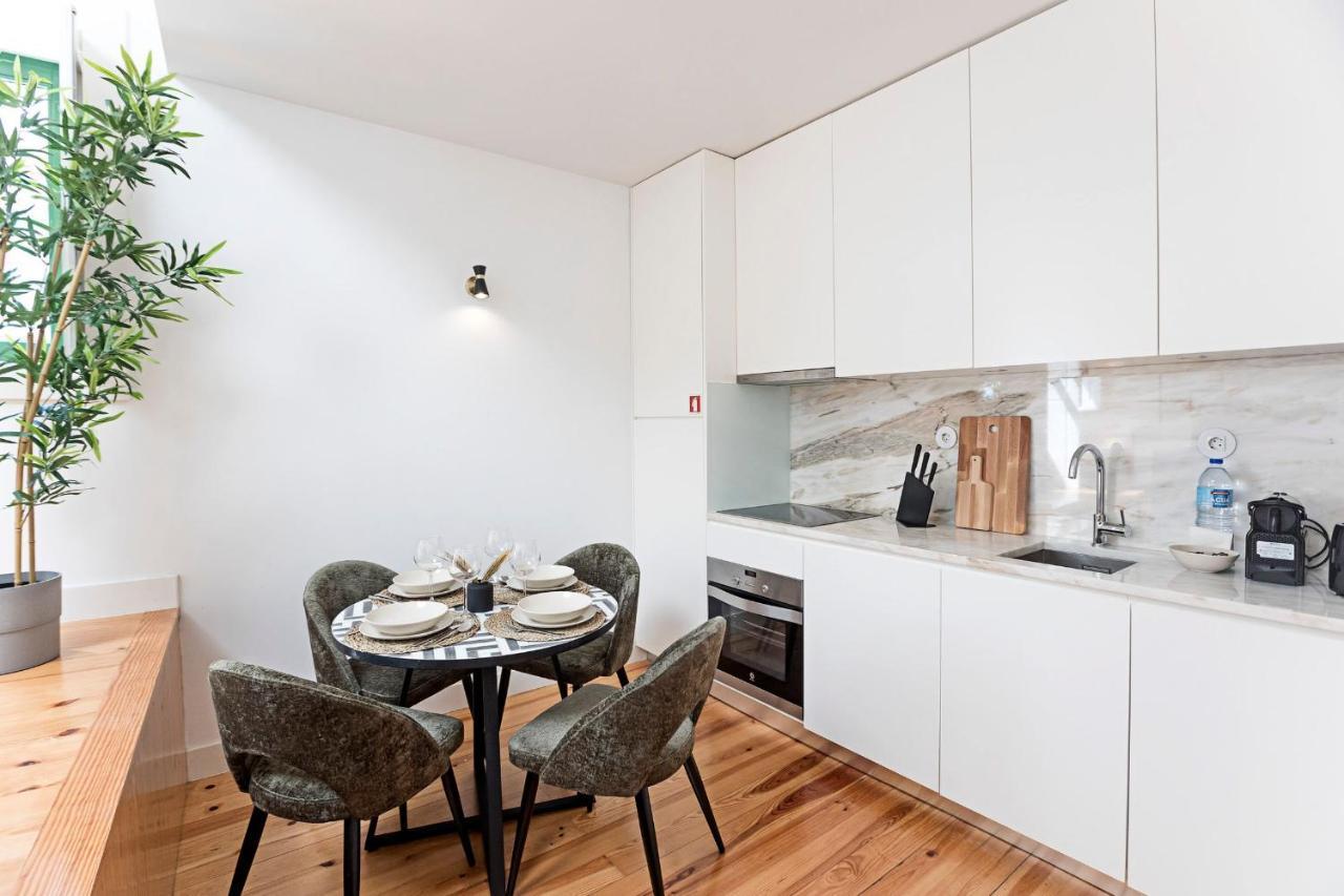 D. Joao IV Apartments By Lovelystay Porto Exteriér fotografie